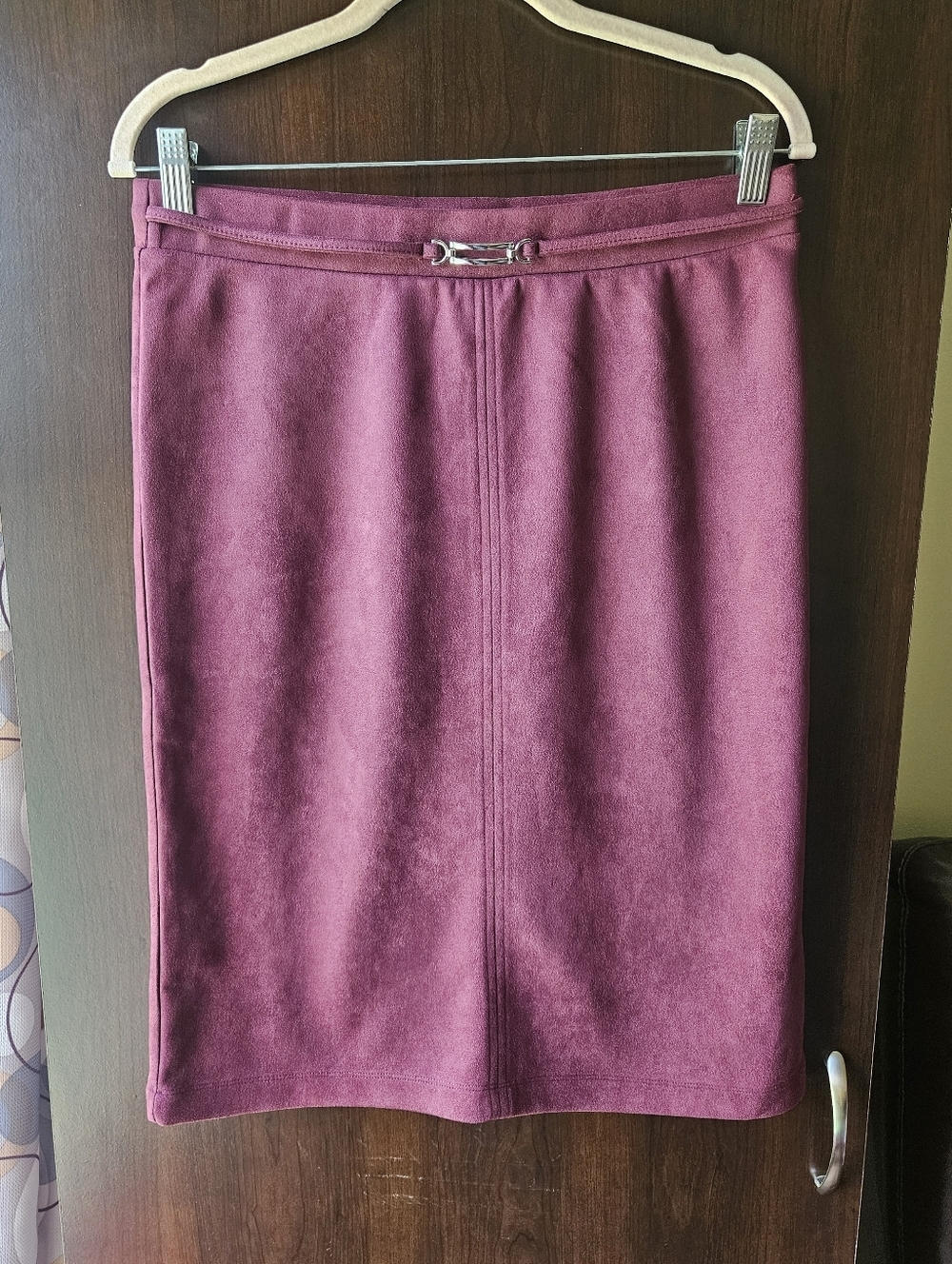 Love Scarlett Women's Burgandy Pencil Skirt Size Medium